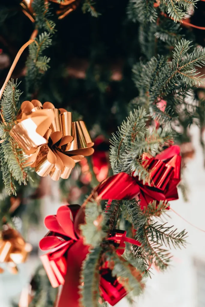 A picture of some beautiful garlands with ribbons that you could use as pew markers.